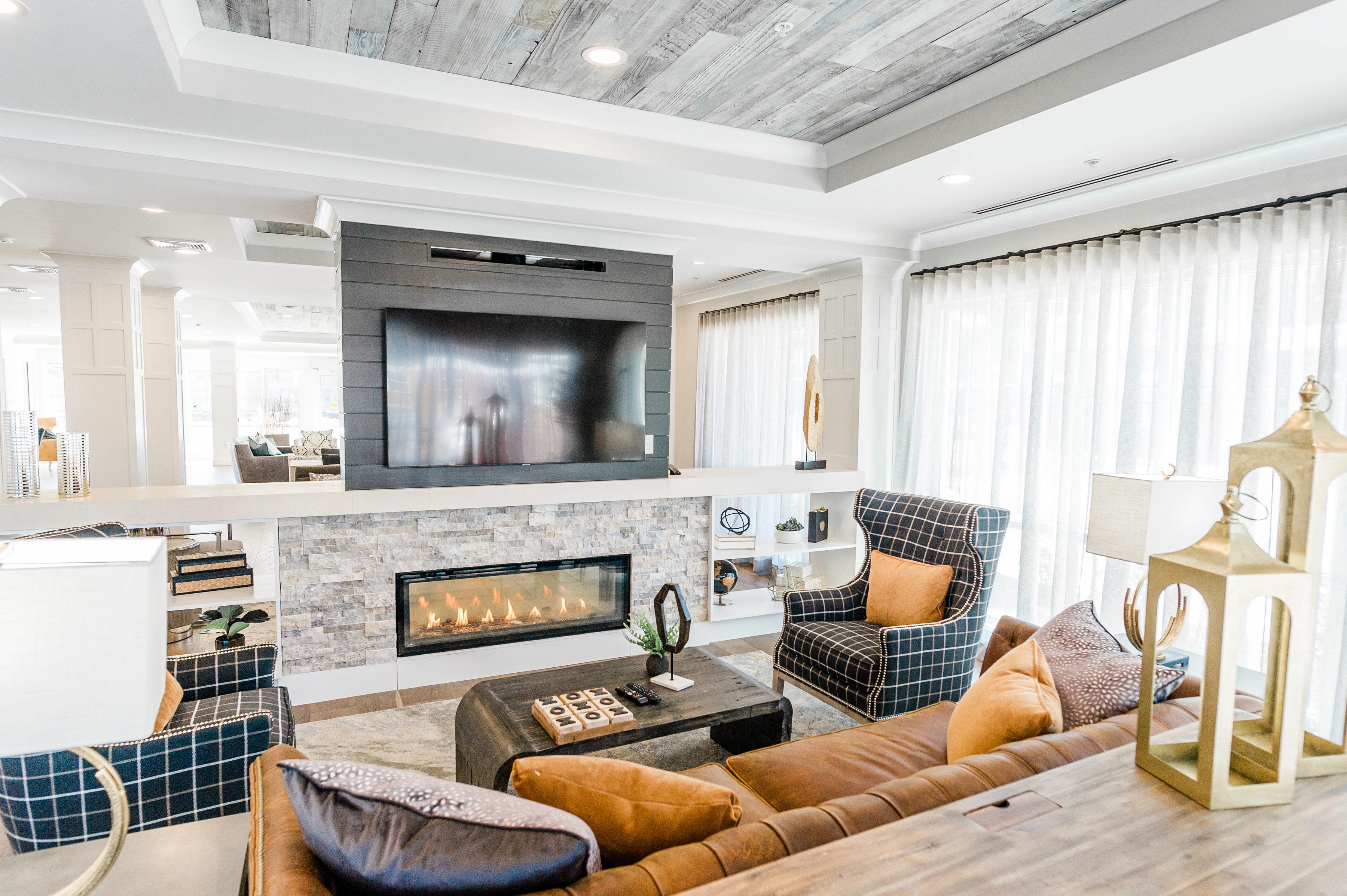 Apartments in Square Features & Photos of The Flats at