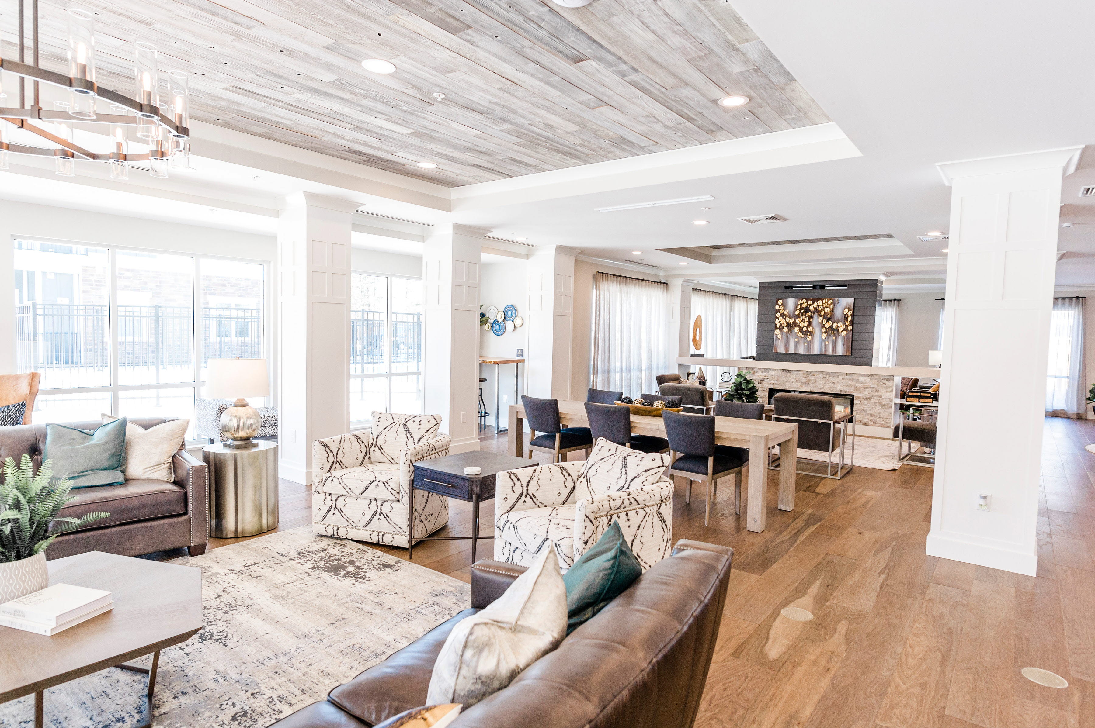 Apartments in Square Features & Photos of The Flats at